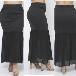 🆕️Black Maxi 2 side Slits Plus Skirt